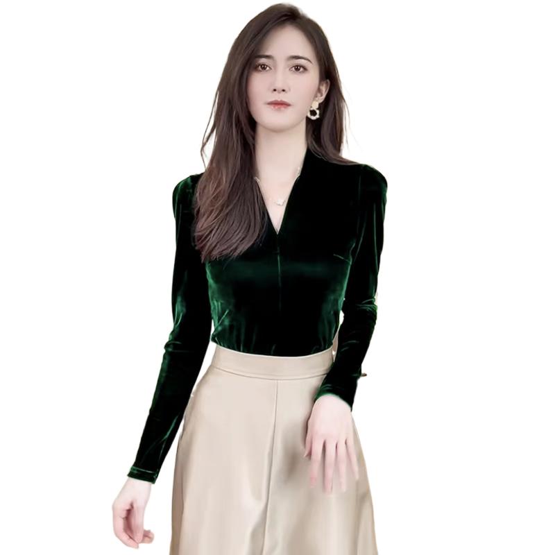V Vintage Fashion - Moda elegante com decote em v